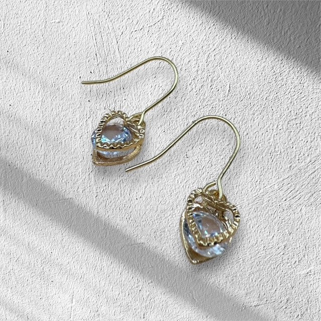 Dainty Love Drops