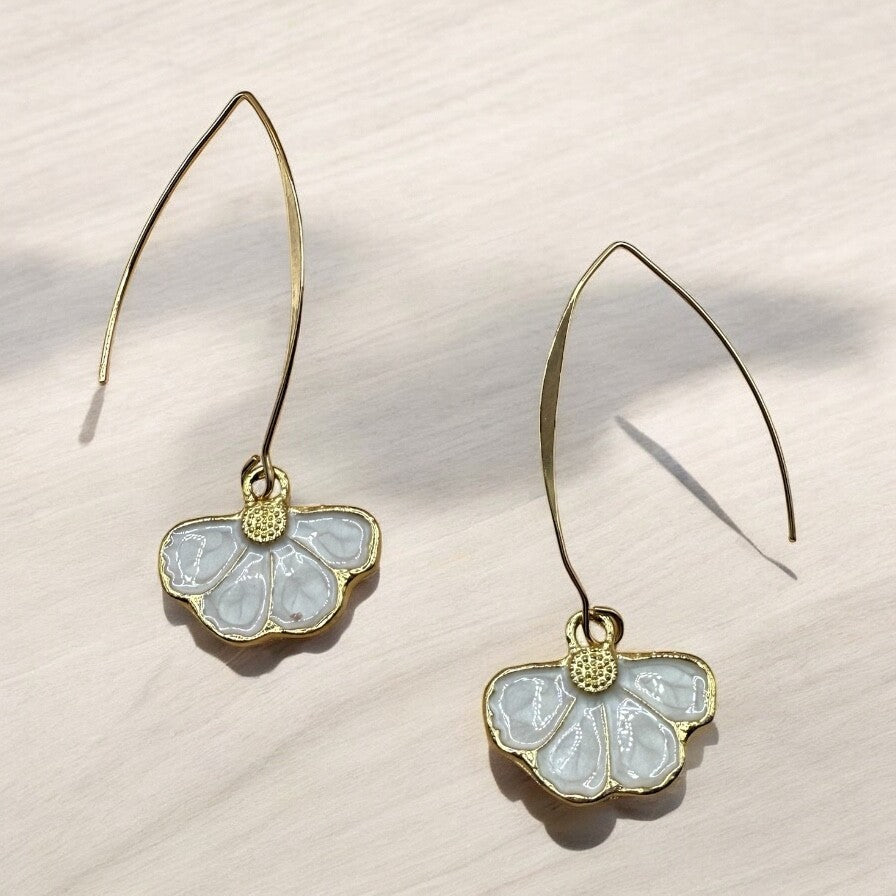 Petal Swing