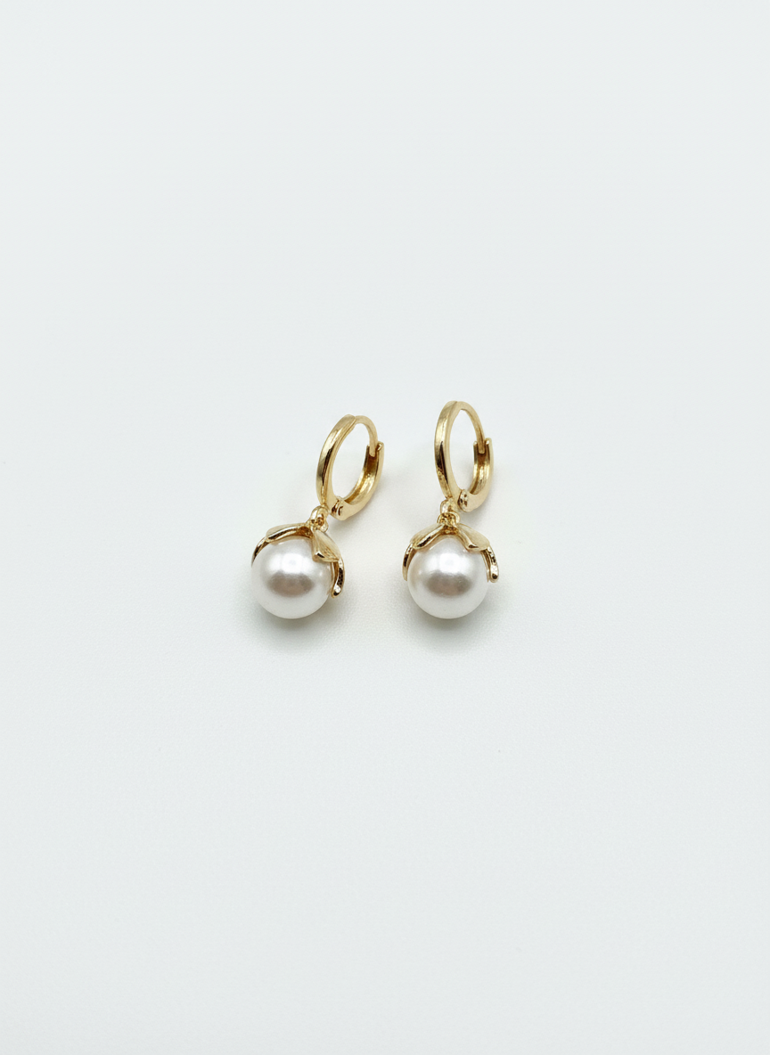 Little Bloom Pearl Drop Huggies
