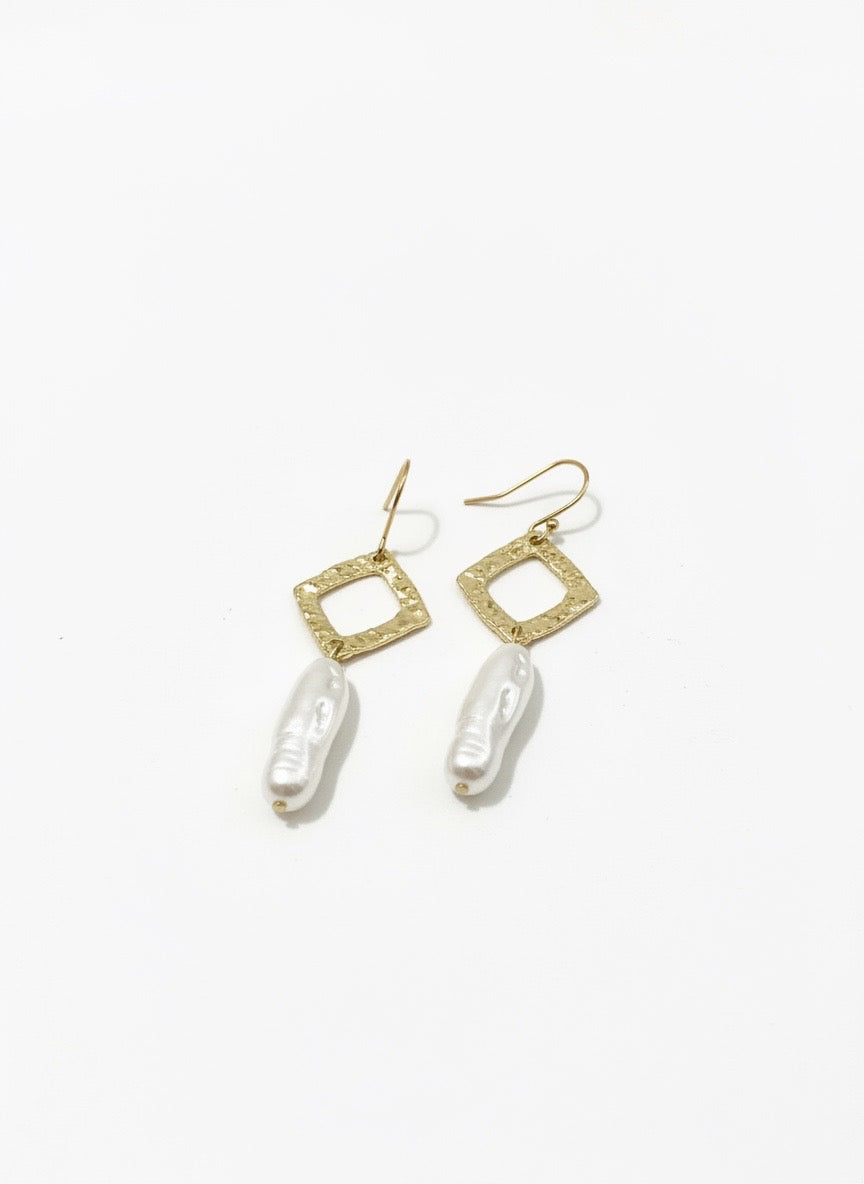 Willow Pearl Frame Drops