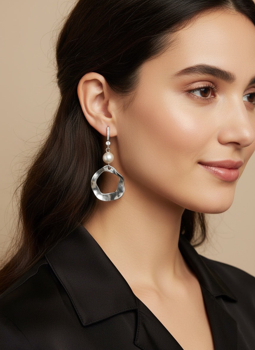 Everlane Pearl Geo Drops