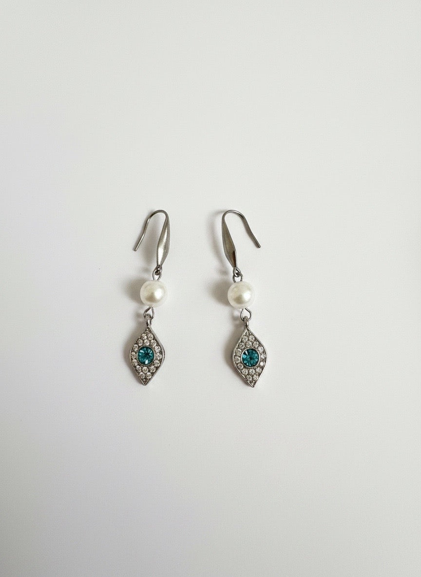 Isla Crystal Pearl Drops