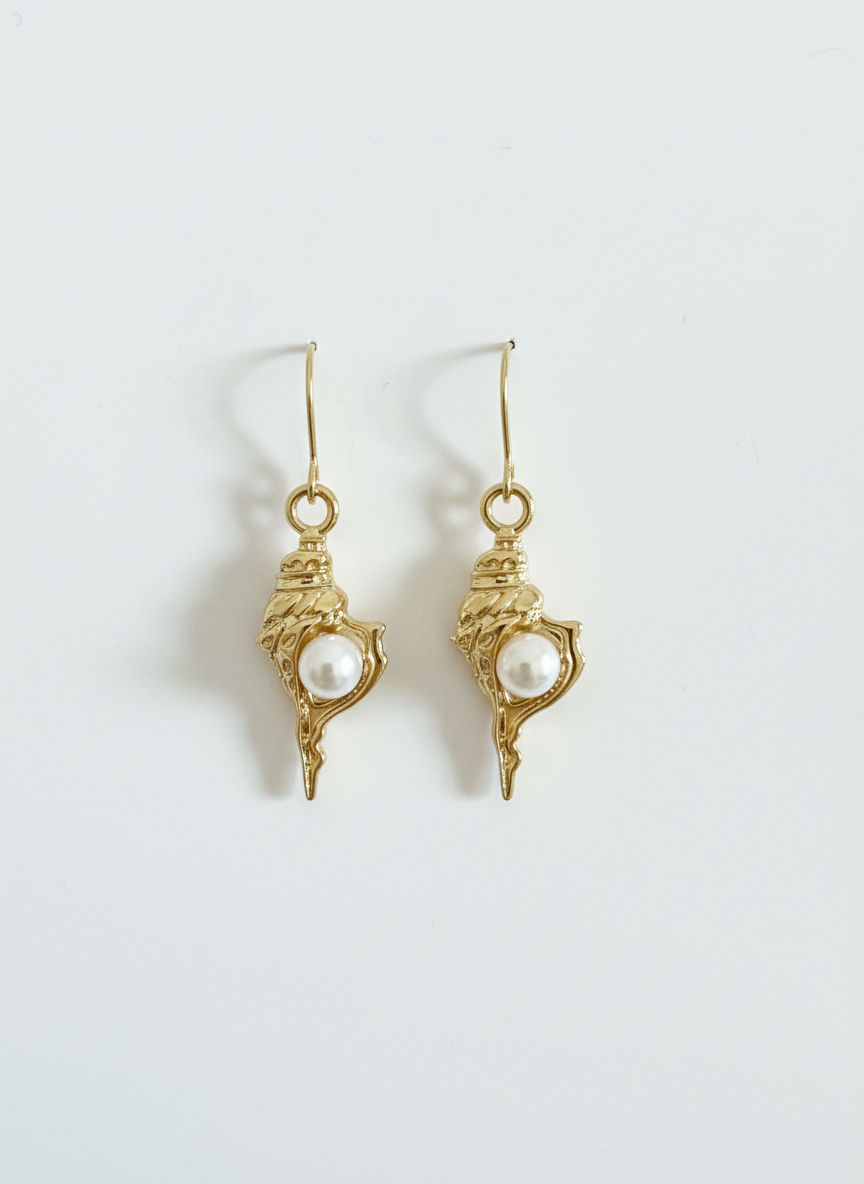 Golden Shell Pearl Drops