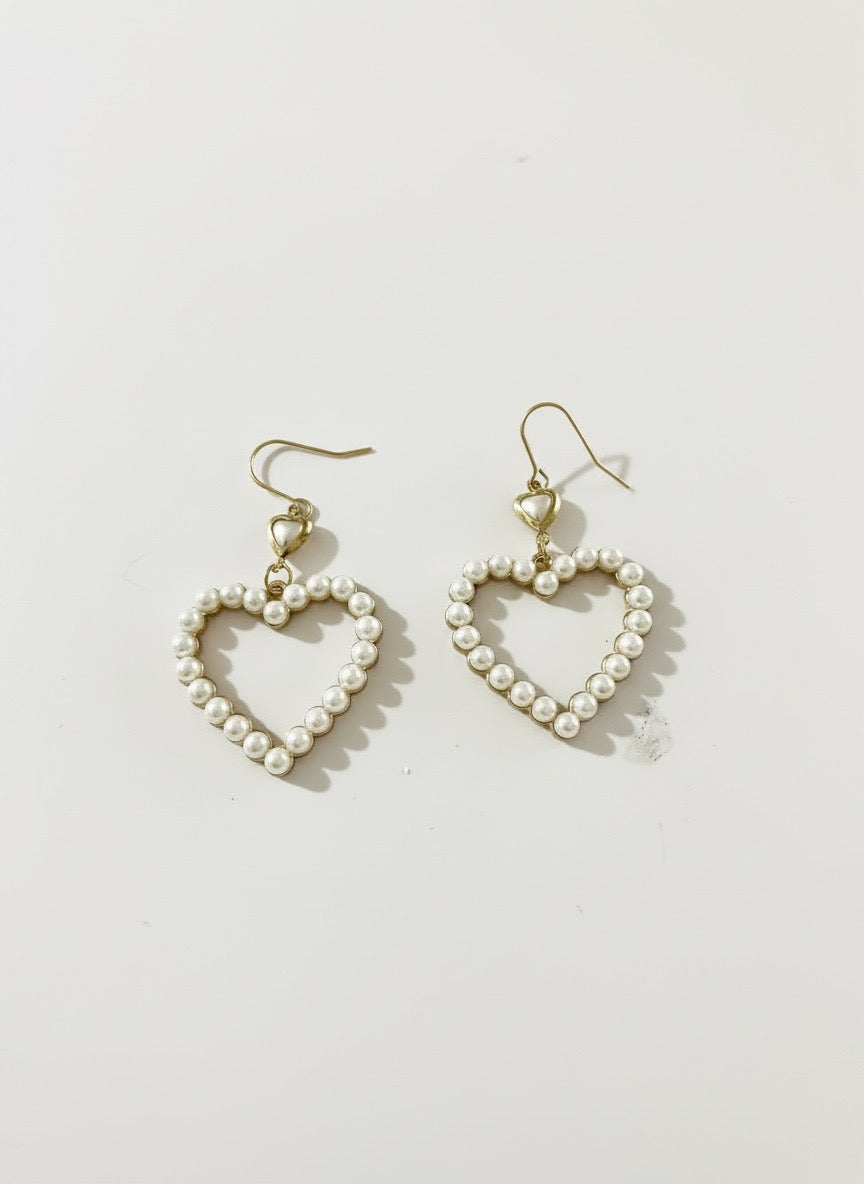 Belle Pearl Heart Drops